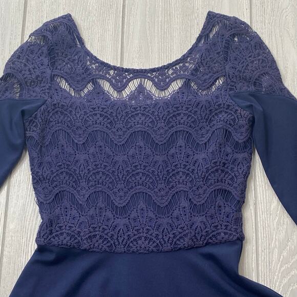 Lilly Pulitzer Women's Navy Blue Remmy Lace Bodice Fit n Flare Dress Size Small - Picture 7 of 9